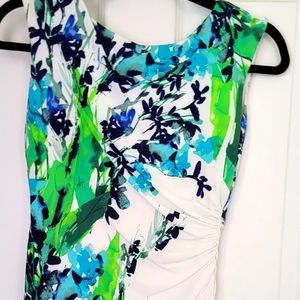 Fitted floral midi dress